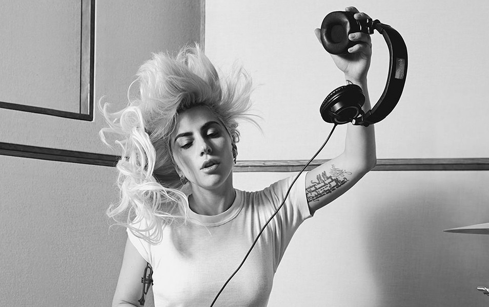 Lady Gaga desvela la portada y fecha de su nuevo disco JOANNE | UMO Magazine